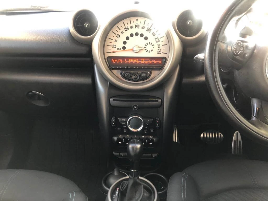 MINI Cooper S R60 Countryman — Sold — Mini Cooper S R60 Countryman interior 2