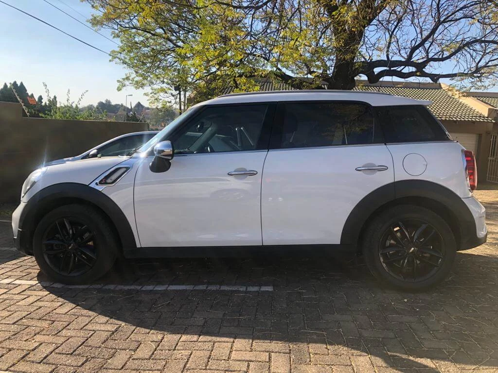 MINI Cooper S R60 Countryman — Sold — Mini Cooper S R60 Countryman left side view