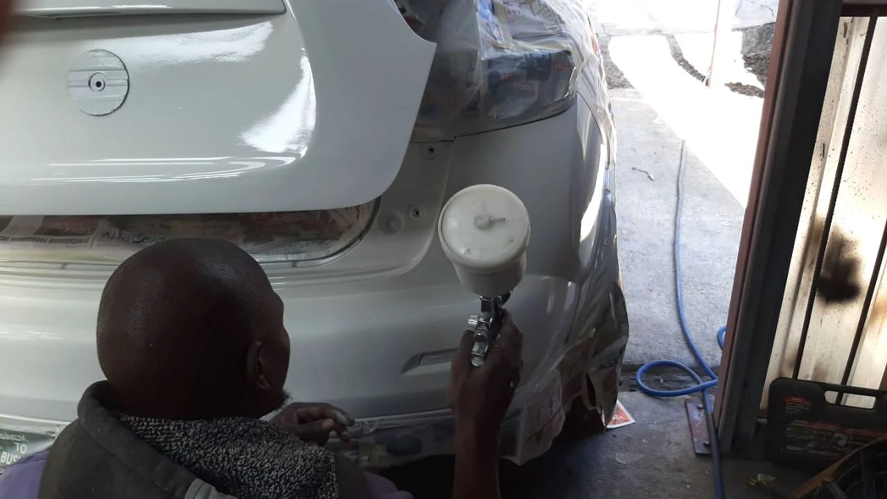 Nissan Juke Hatch & Bumper Repair — Nissan Juke spaypainting