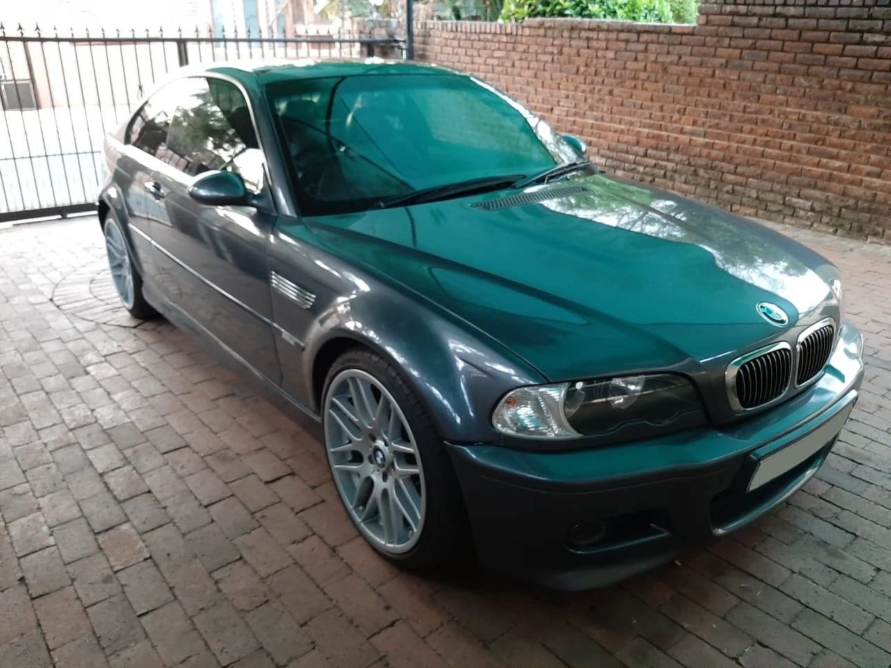 BMW M3 Restoration — BMW M3 full respray and cylinder head overhaul