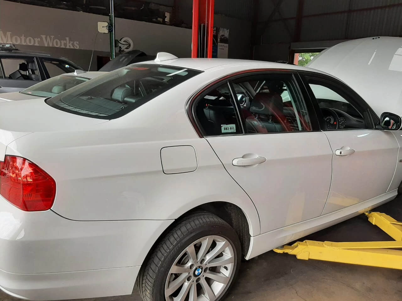 BMW 323i E90 Facelift 2008 — Sold — BMW 323i E90 facelift 2008 side view