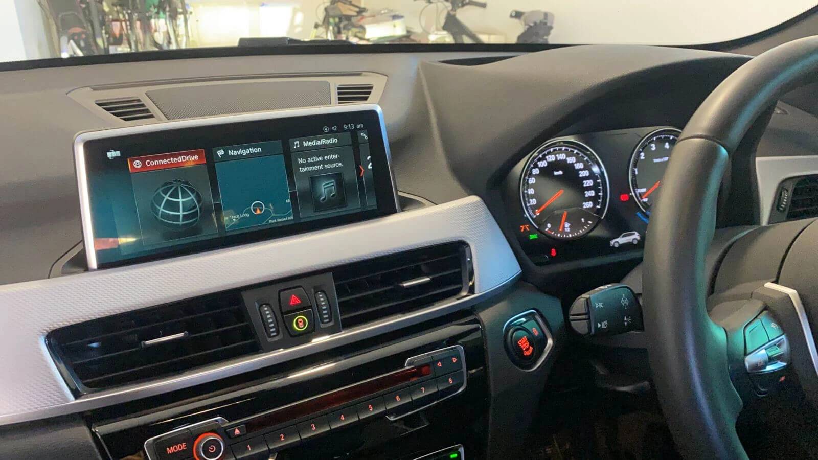 BMW X1 2.0l 2019 — Sold — BMW X1 2.0lt 2019 iDrive Infotainment system view
