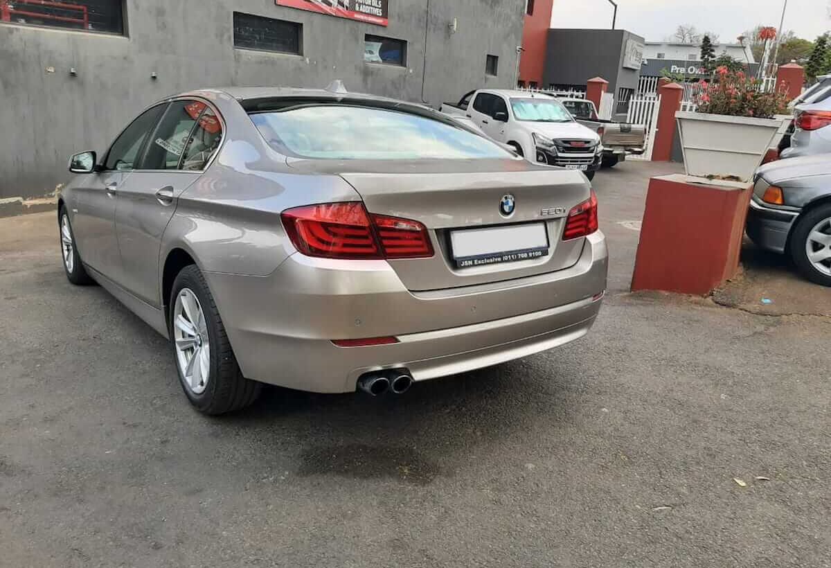 BMW 520i Turbo Recon and Bumper Repairs