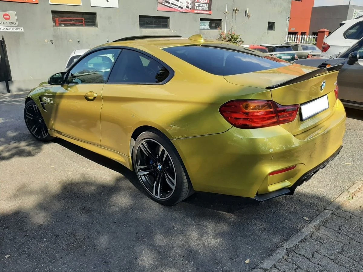 BMW M4 Chassis Fault Diagnosis — BMW M4 4 series chassis fault left side
