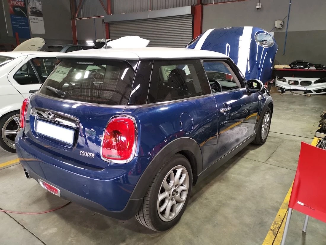 MINI Cooper Engine Misfire Diagnosis — Mini Cooper engine misfire right side