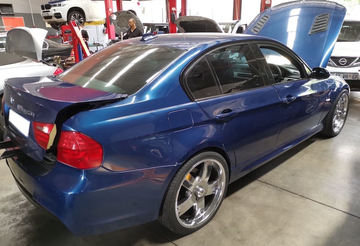 BMW 323i Hydraulic Lifter Failure