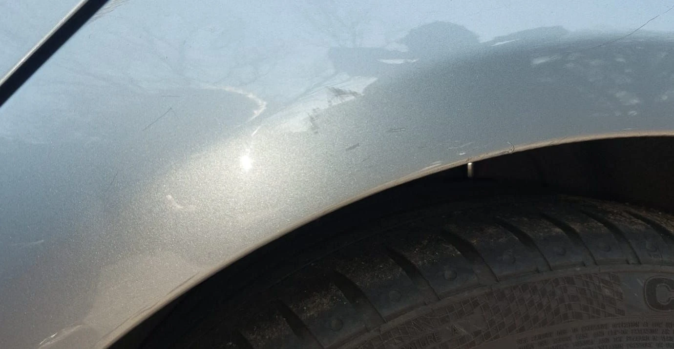 BMW 320i E90 2011 — Sold — BMW 320i e90 2011 for sale fender damage