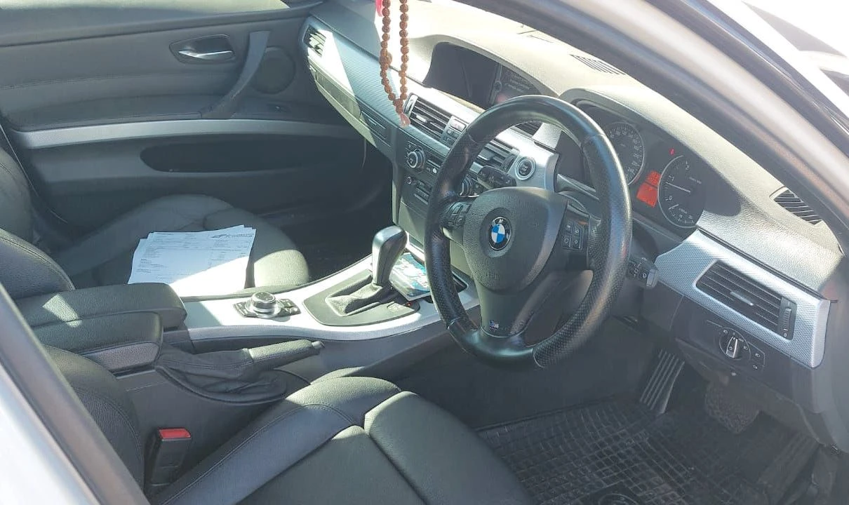 BMW 330d E90 Facelift 2010 — Sold — BMW 330d e90 for sale front interior