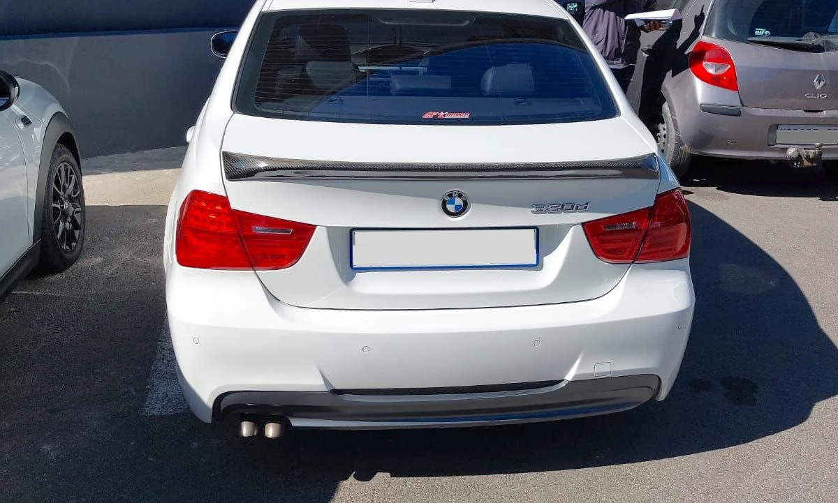 BMW 330d E90 Facelift 2010 — Sold — BMW 330d e90 for sale rear