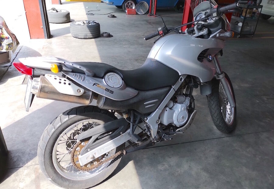 BMW F650 GS Motorcycle With No Drive
