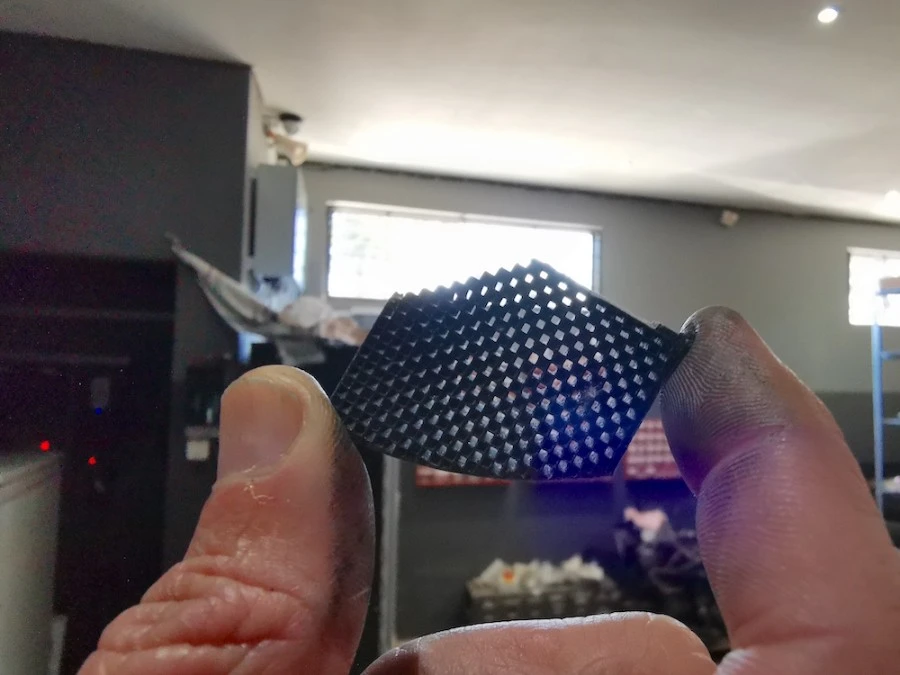 DPF Care: Why Diesel Particulate Filters Become Blocked — DPF honeycomb channels free of soot buildup