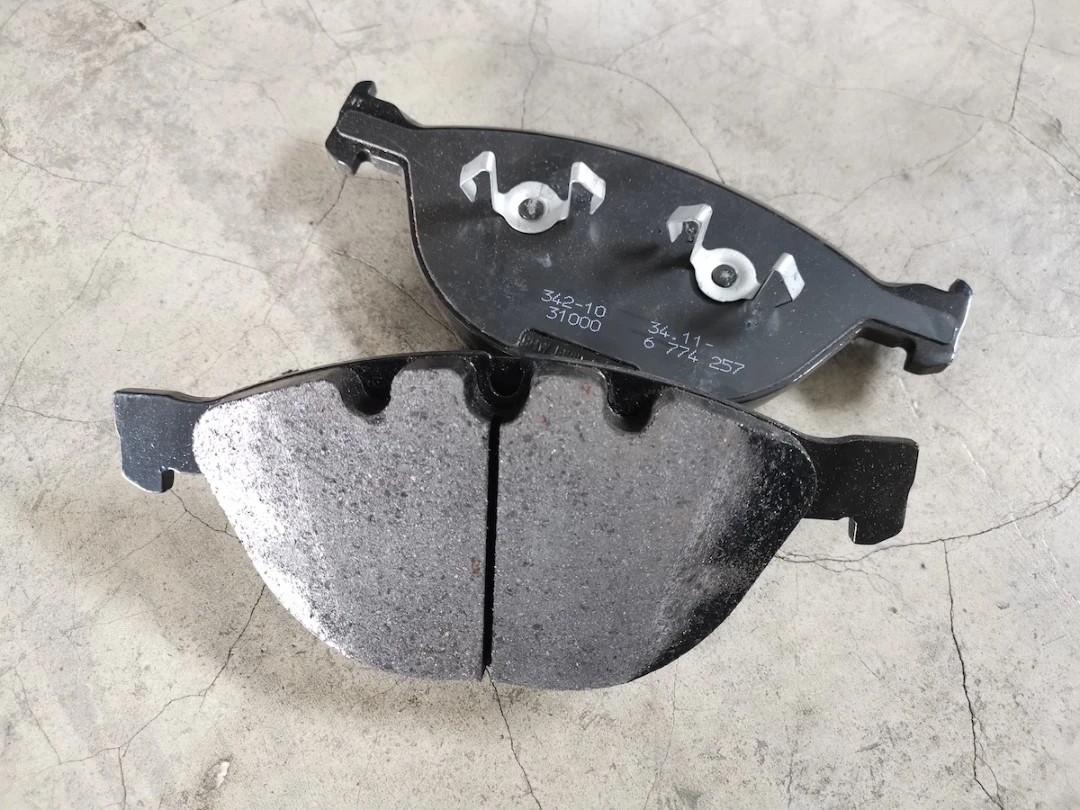 Why Do Brakes Squeak? — BMW brake pads