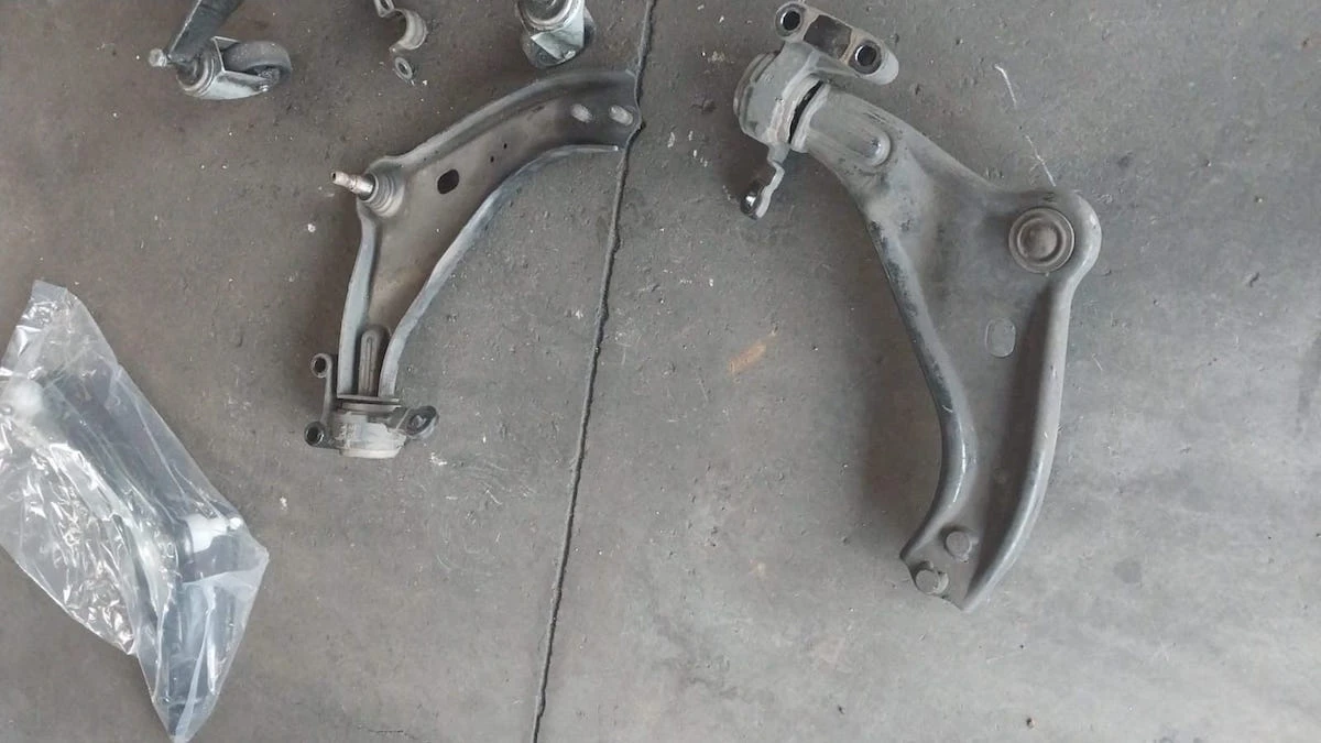 MINI Cooper Troublesome Knocking Noise — Mini Cooper control arms