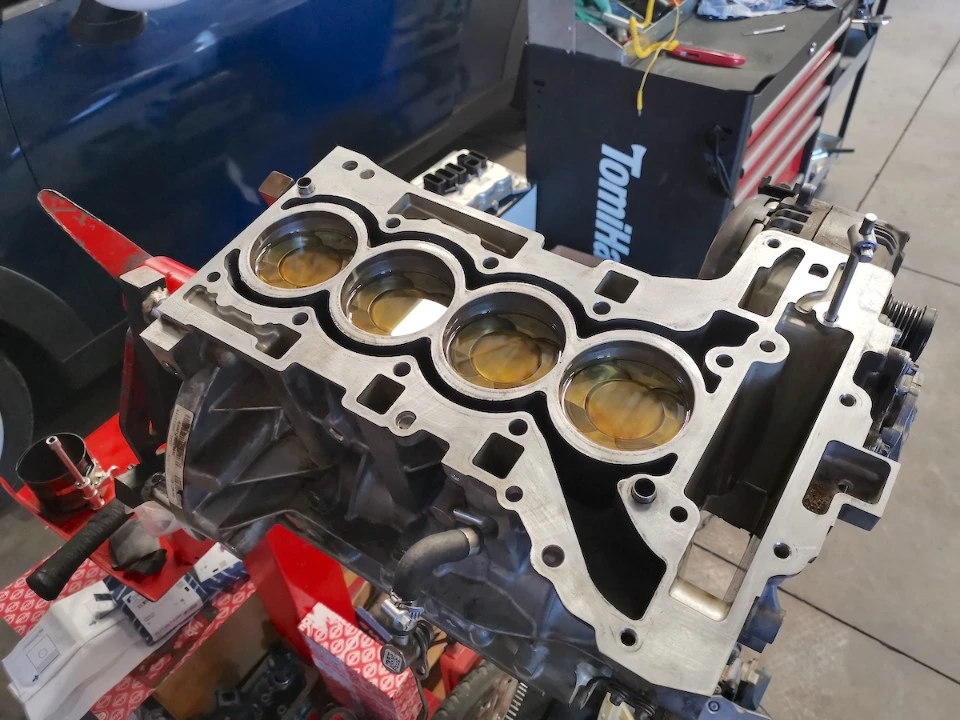 BMW 228i With Intermittent Misfire — BMW 228i testing new pistons for leaks